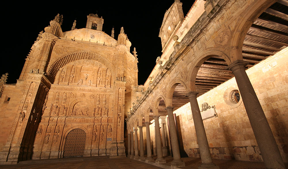 Portada del convento de San Esteban- Dominicos, en Salamanca.